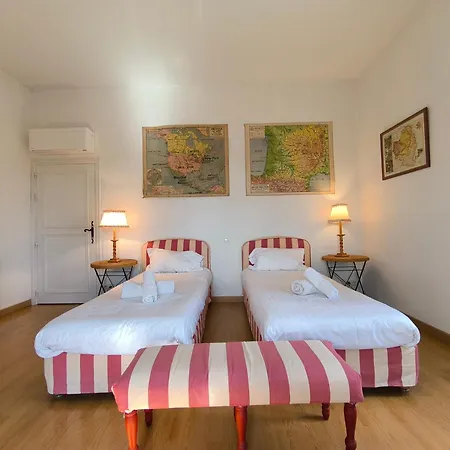 Le Peyret Апартаменты Serres-Castet