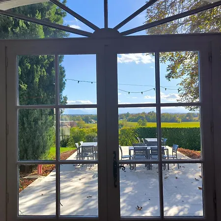 Апартаменты Le Peyret *